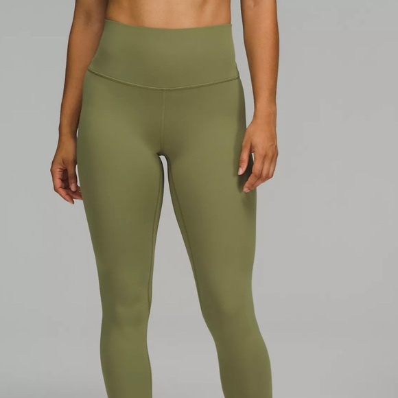 Lulu lemon matching set - Picture 2 of 2